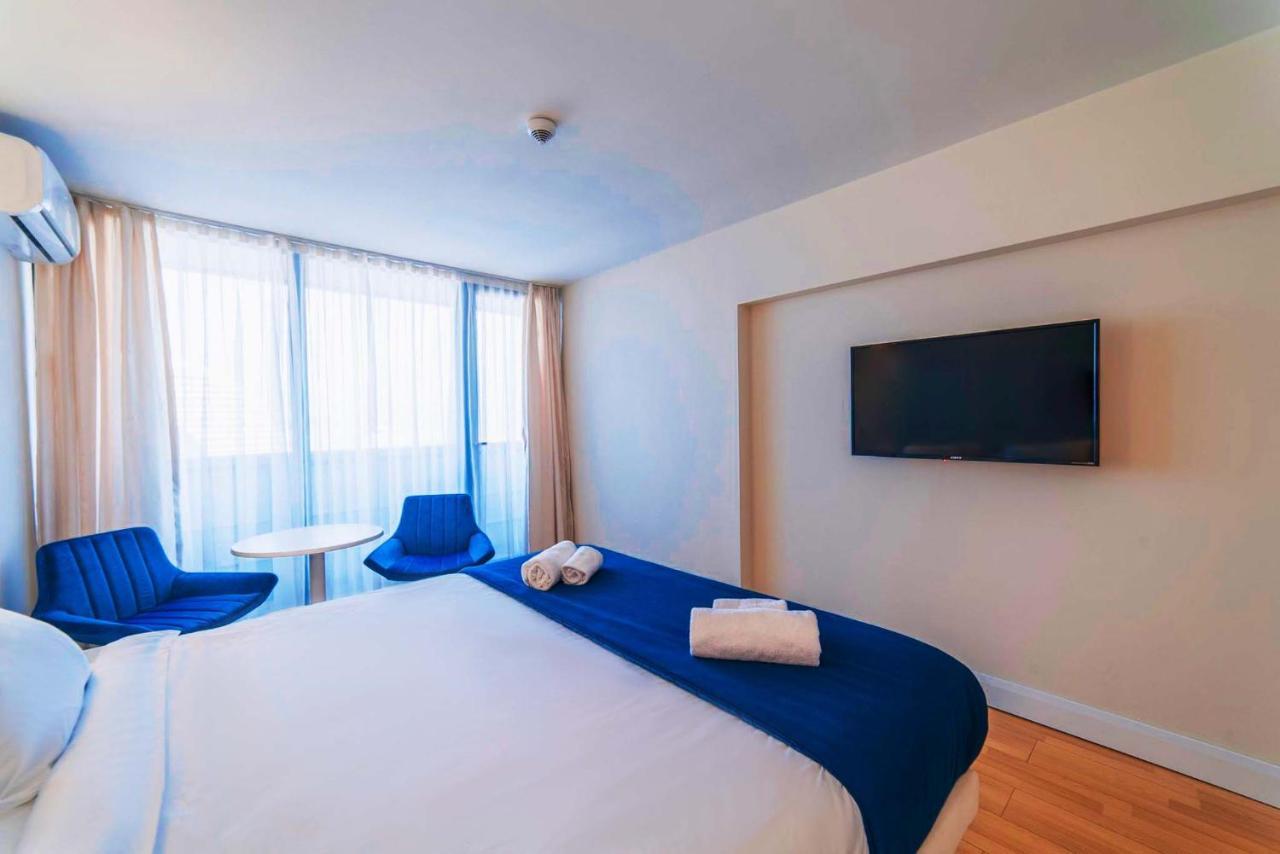 Elegance Sea View Aparthotel In Orbi City 바투미 외부 사진