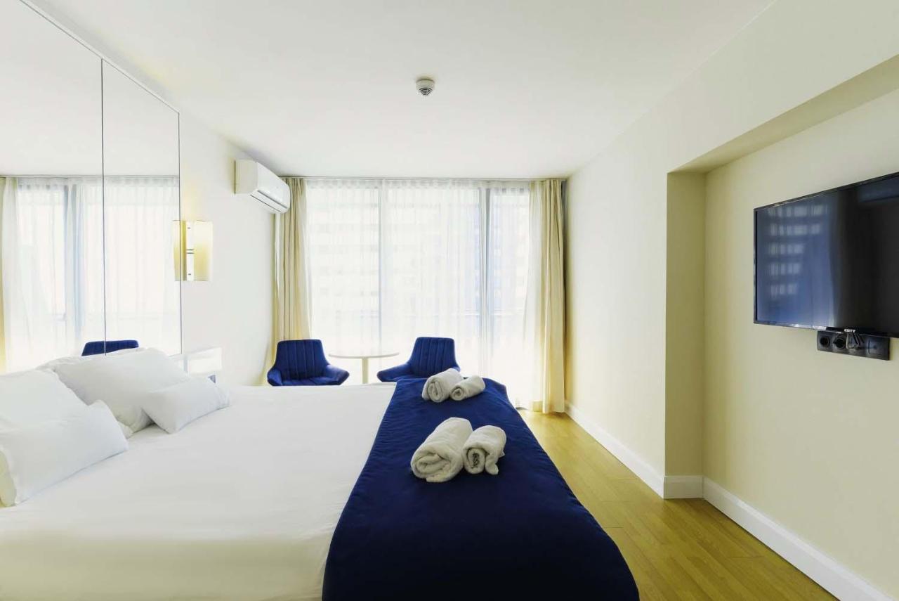 Elegance Sea View Aparthotel In Orbi City 바투미 외부 사진