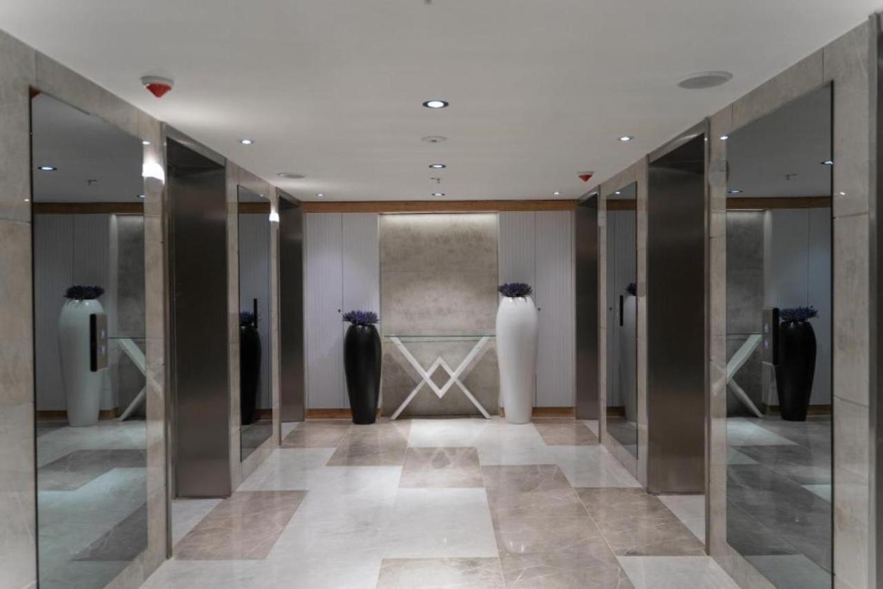 Elegance Sea View Aparthotel In Orbi City 바투미 외부 사진