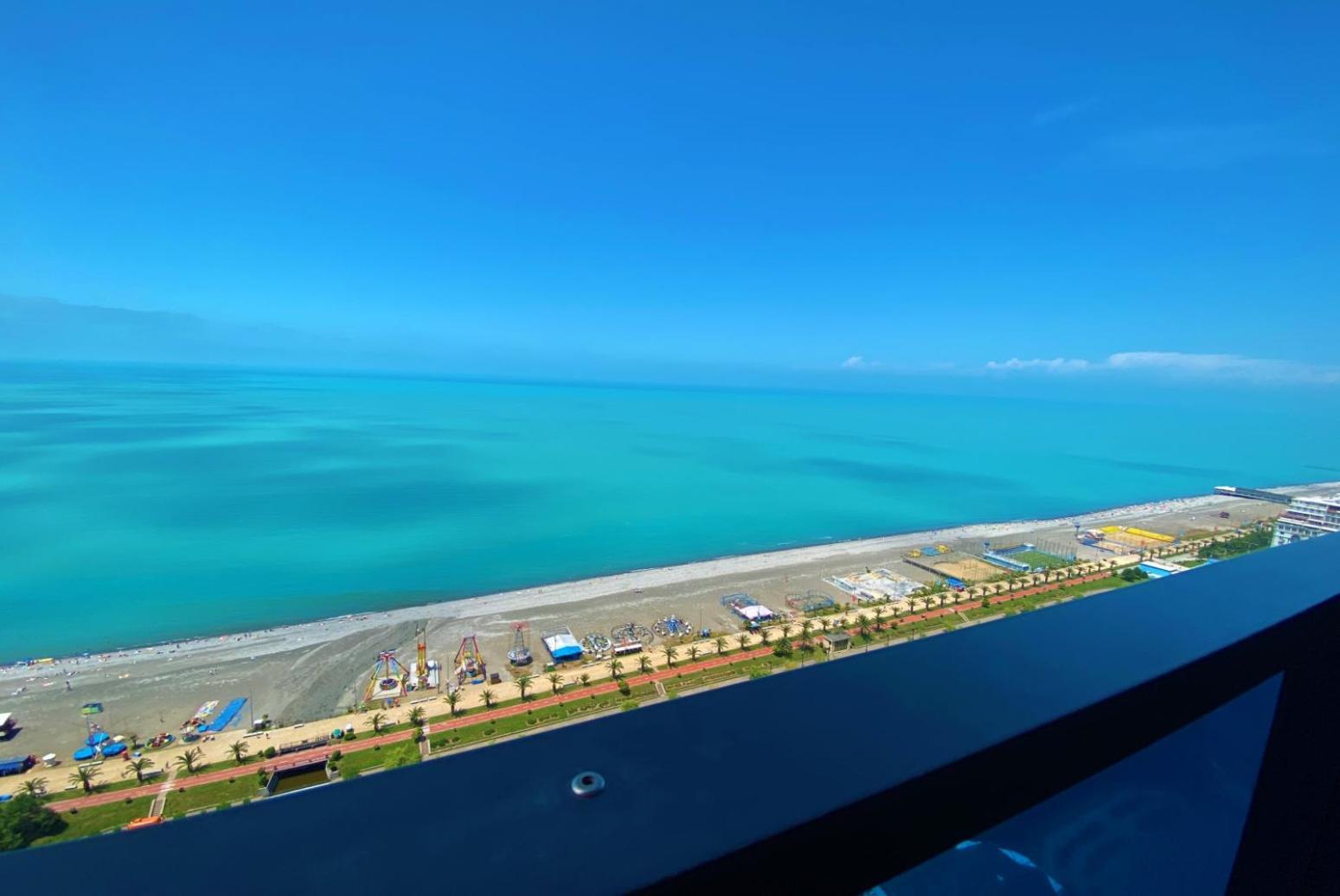 Elegance Sea View Aparthotel In Orbi City 바투미 외부 사진