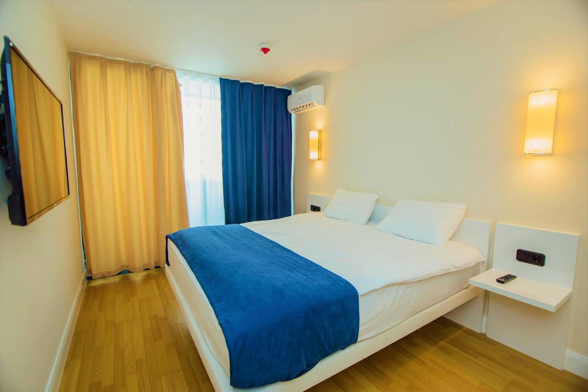 Elegance Sea View Aparthotel In Orbi City 바투미 외부 사진