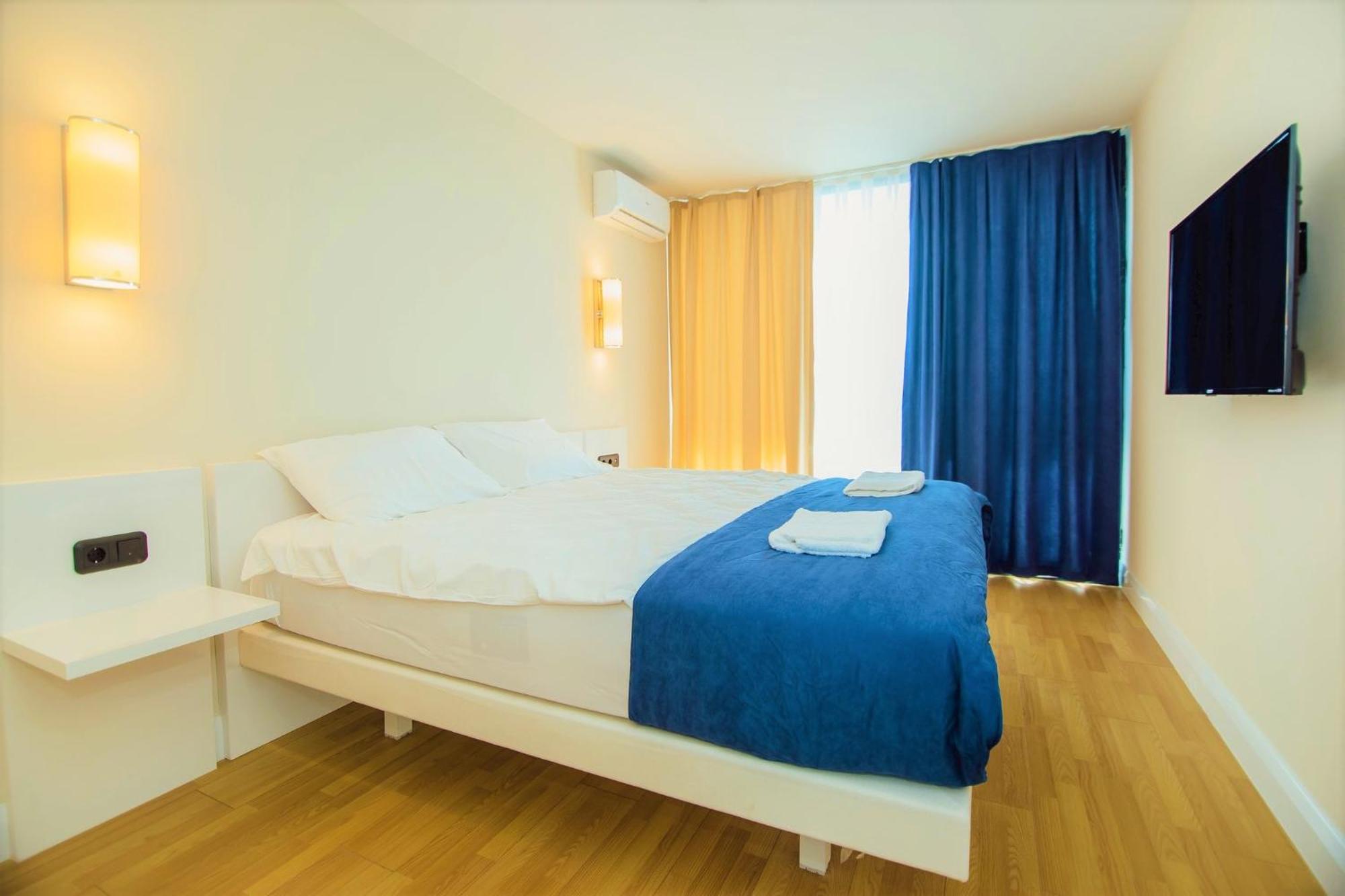 Elegance Sea View Aparthotel In Orbi City 바투미 외부 사진