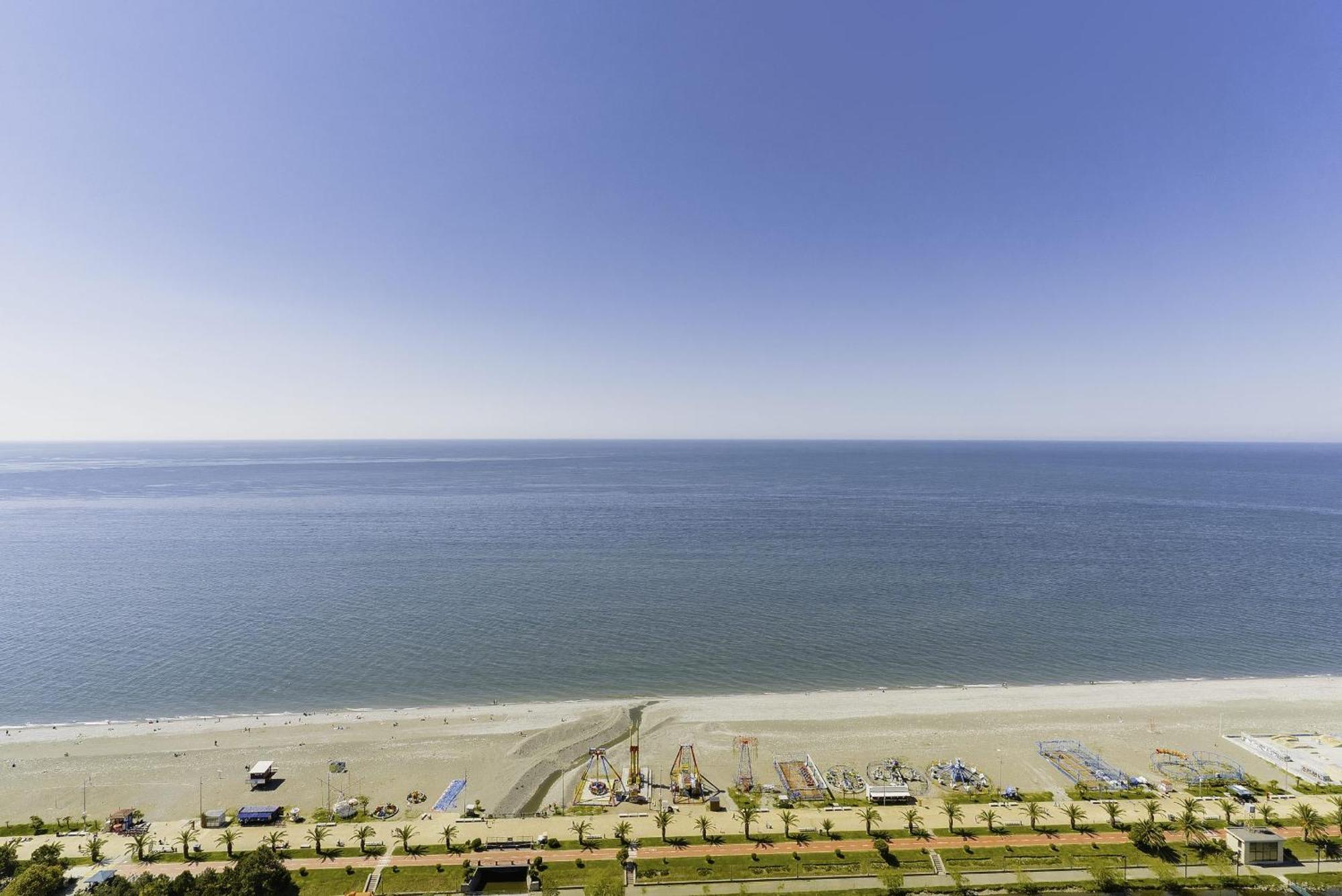 Elegance Sea View Aparthotel In Orbi City 바투미 외부 사진
