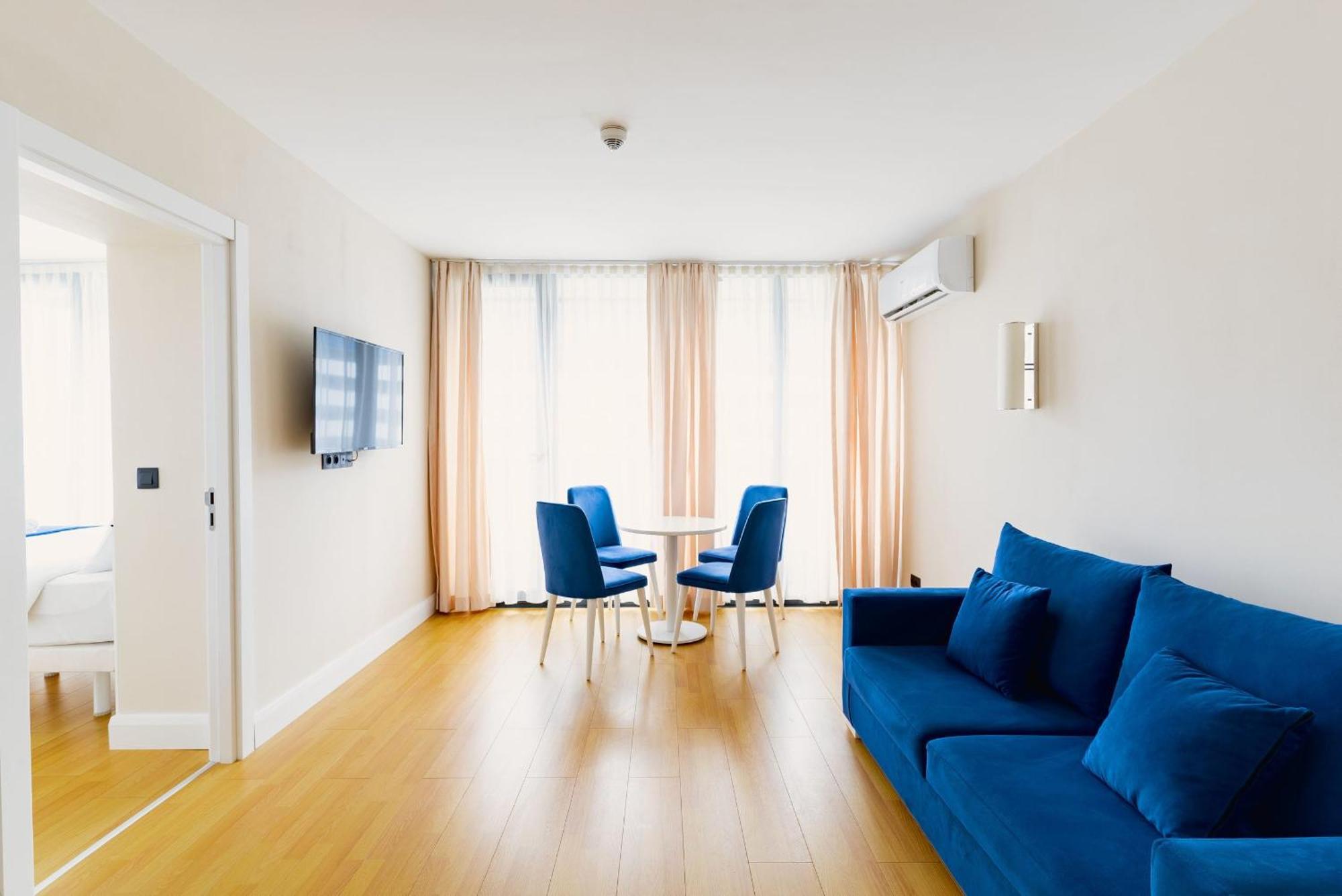 Elegance Sea View Aparthotel In Orbi City 바투미 외부 사진